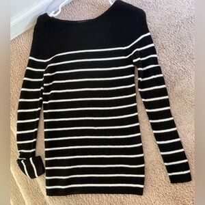 GAP Woman Striped Sweater Size XS